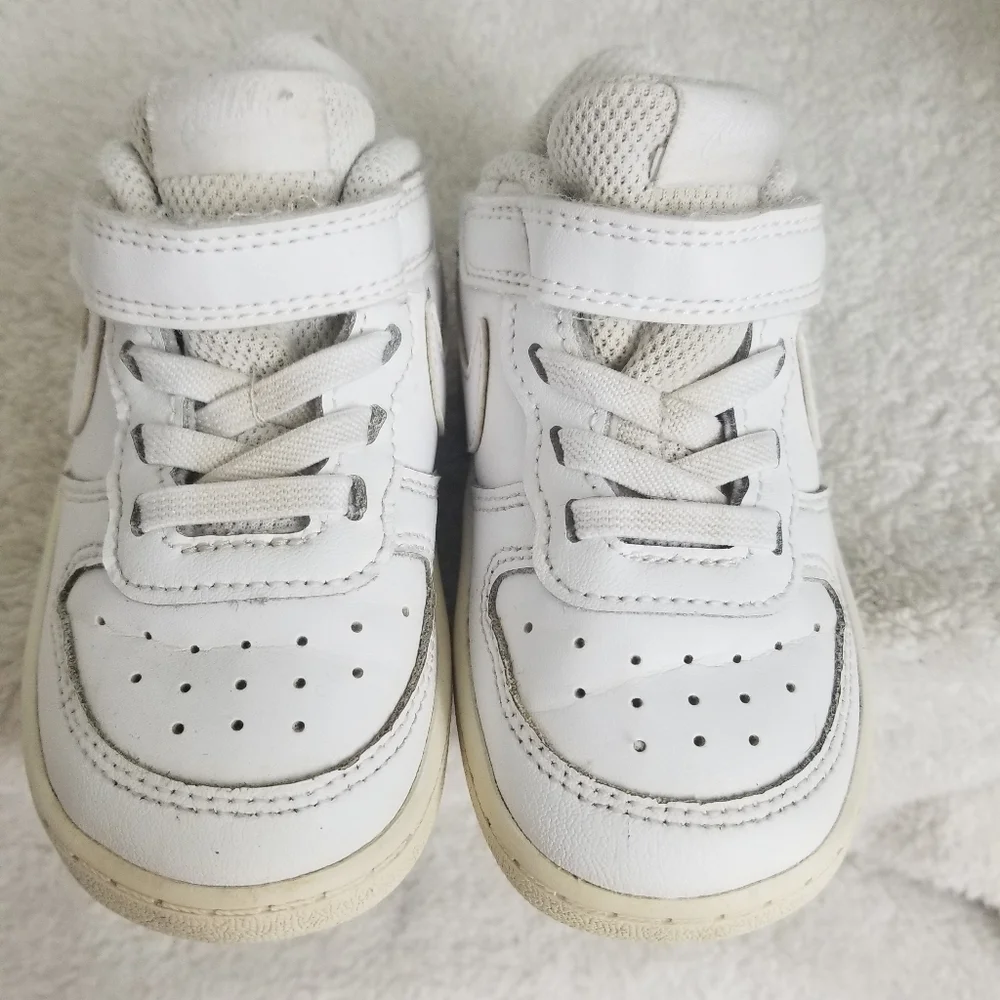 Nike All Day Play Sneakers
